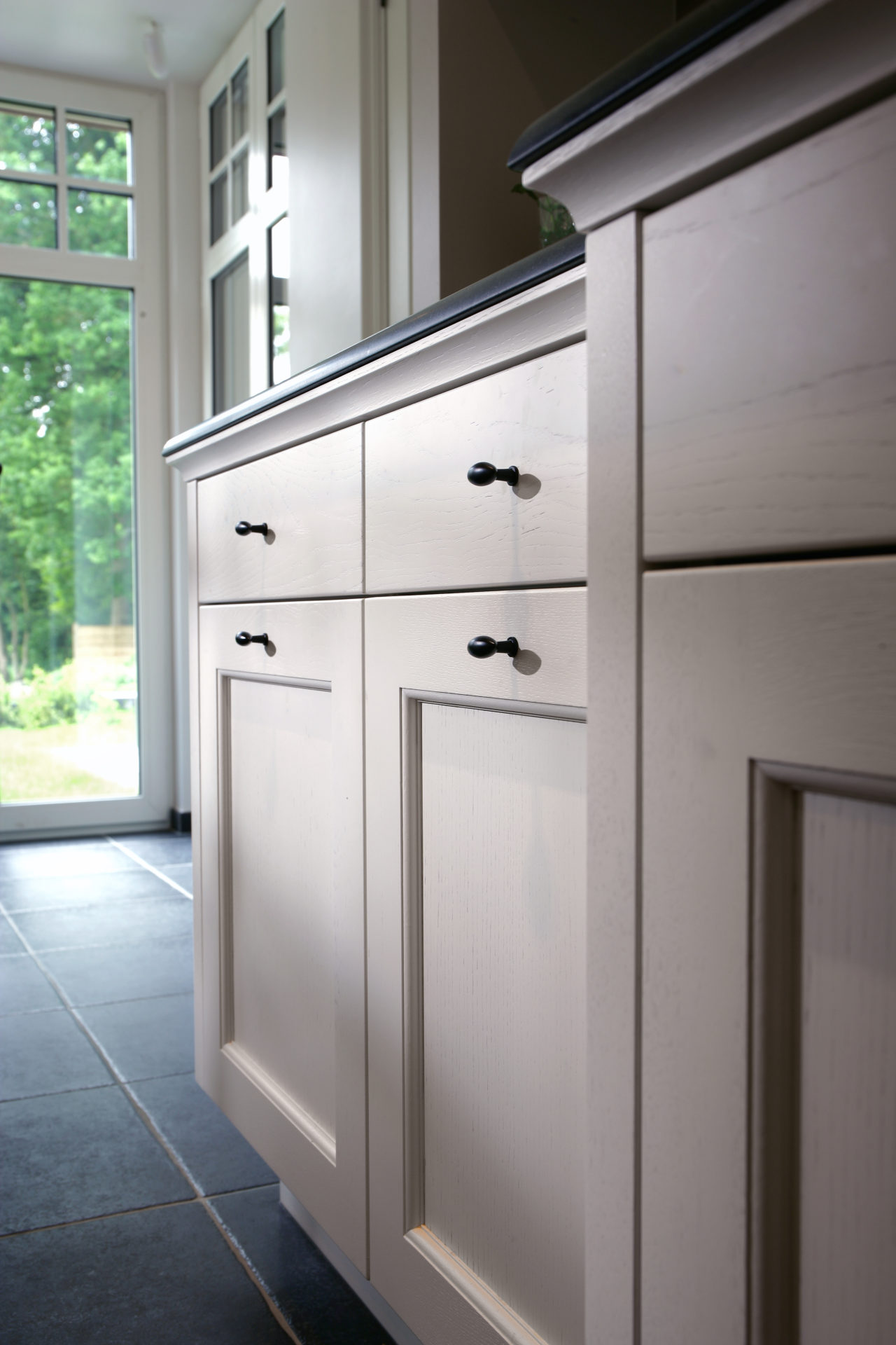 made-to-measure cabinets - Marcotte Style