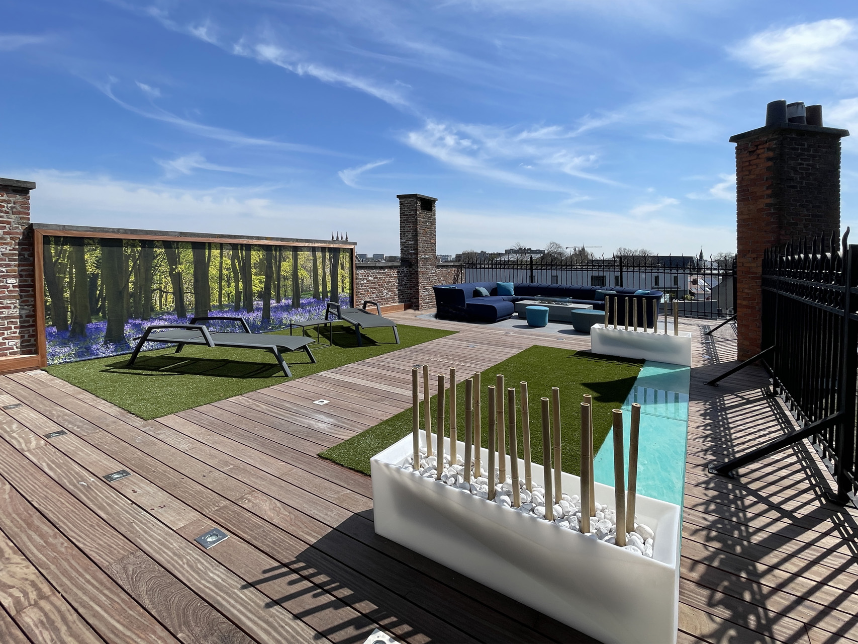 roof terrace from Marcottestyle: