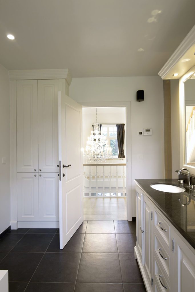 Marcottestyle-badkamer-brugge-1-683x1024