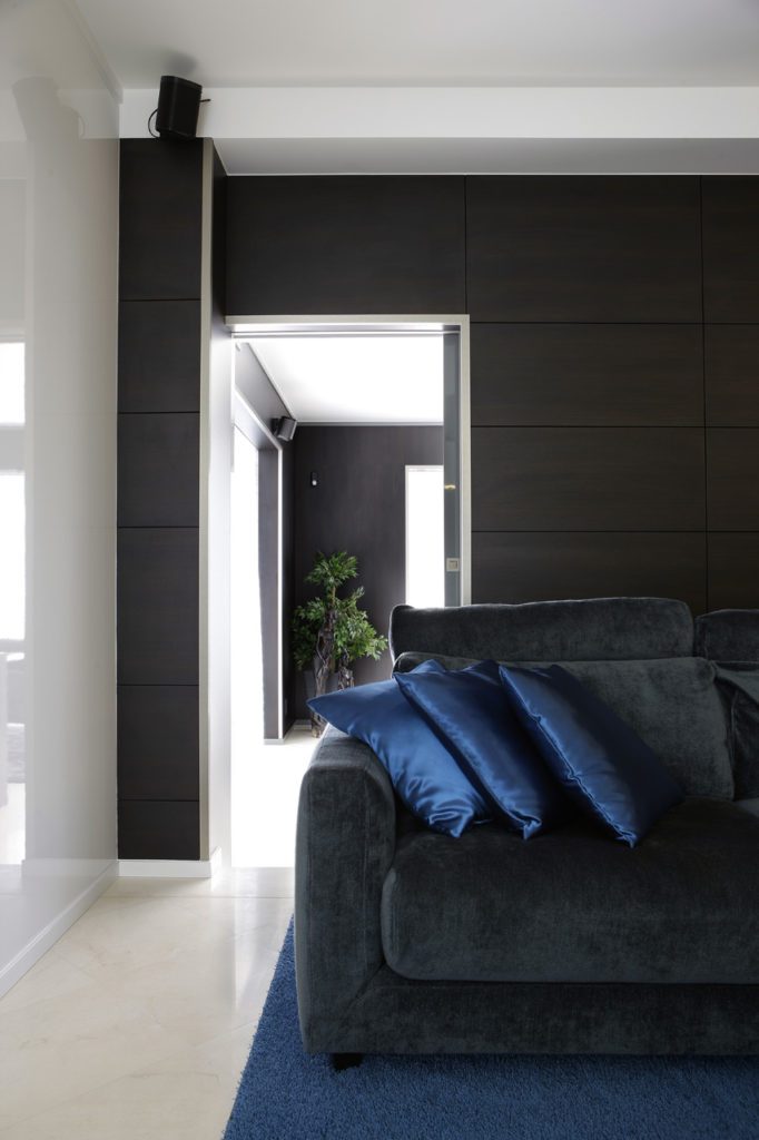 Marcottestyle-modern-tv-salon-wilrijk-19-682x1024
