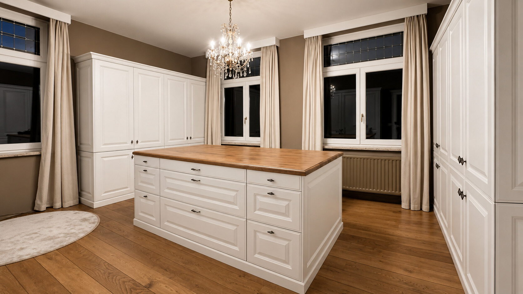 Dressing op maat met eiken werkblad - villa Hamont-Achel